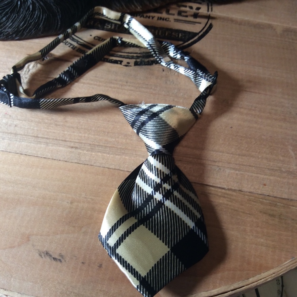 NWOT 🐶 tie so cute - Picture 4 of 4